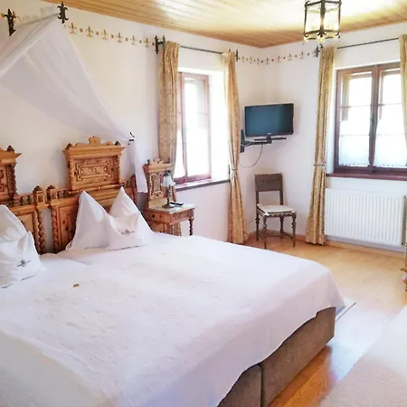 Hotel Schloss Thannegg-2
